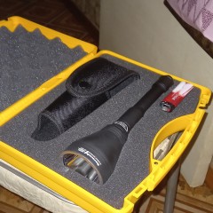 Тактический фонарь ARMYTEK BARRACUDA PRO V2 XHP35 HI